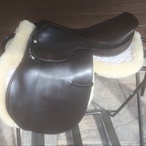 Barn sale—> Crosby Corinthian Saddle
